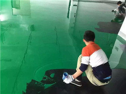 华宁下面给你一份环氧地坪漆施工的完整流程